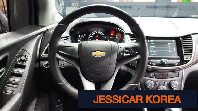 2017 Chevrolet The New Trax - Thumbnail 3