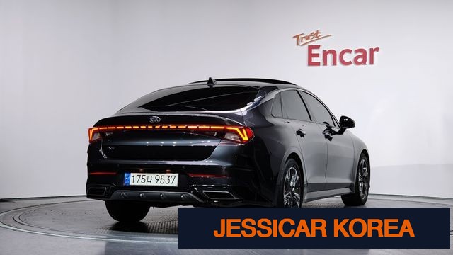 2021 Kia K5 3rd Gen - Thumbnail 5