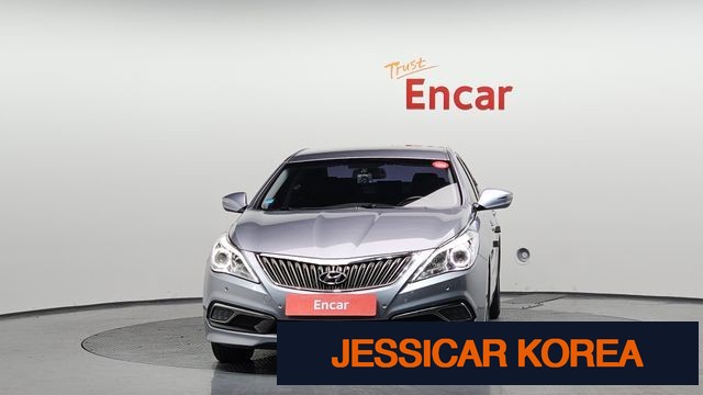 2016 Hyundai Grandeur HG - Thumbnail 4