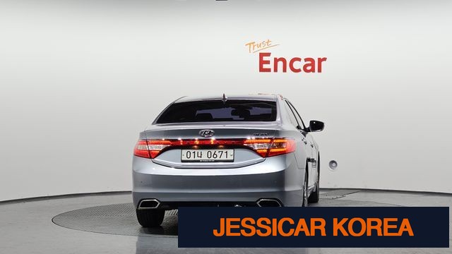 2016 Hyundai Grandeur HG - Thumbnail 17