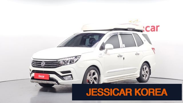 2018 KG Mobility Korando Turismo - Thumbnail 8