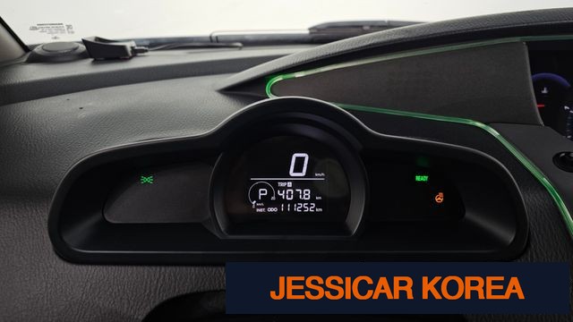 2018 KG Mobility Korando Turismo - Thumbnail 18