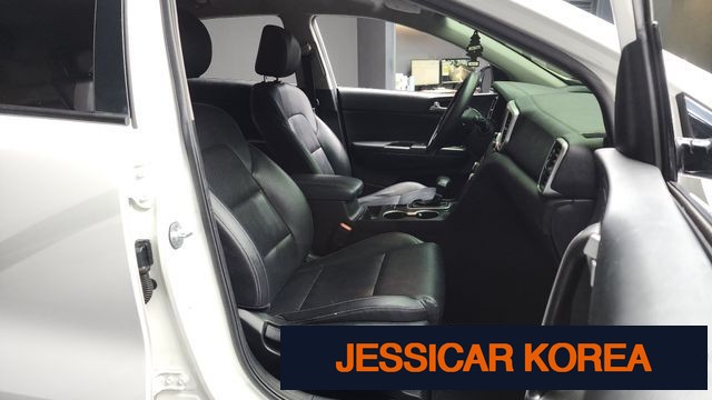 2019 Kia Sportage the bold - Thumbnail 7