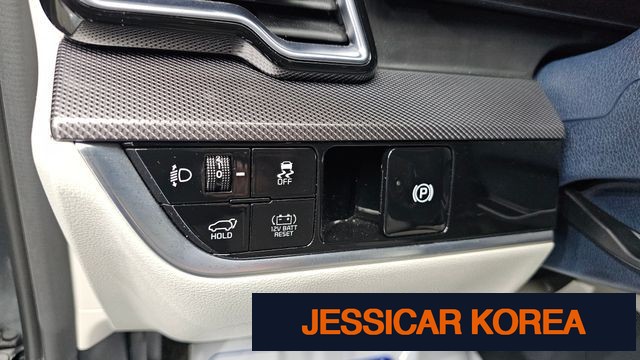 2023 Kia Sportage 5th generation hybrid - Thumbnail 3