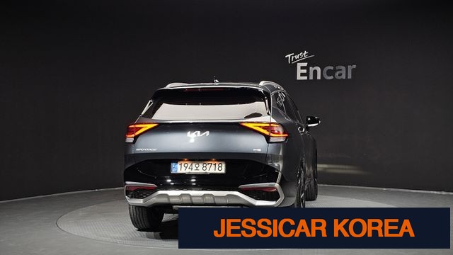 2023 Kia Sportage 5th generation hybrid - Thumbnail 9