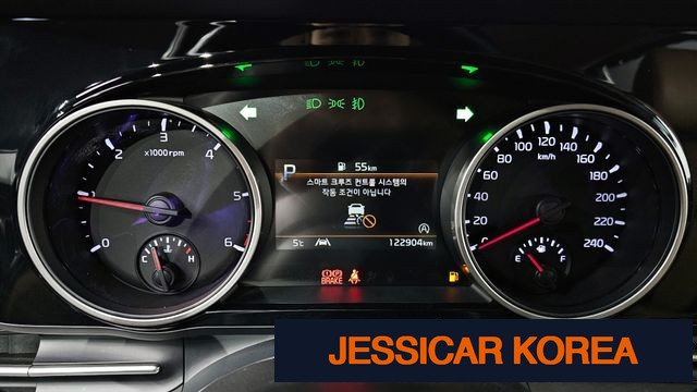 2021 Kia Carnival 4th Gen - Thumbnail 10