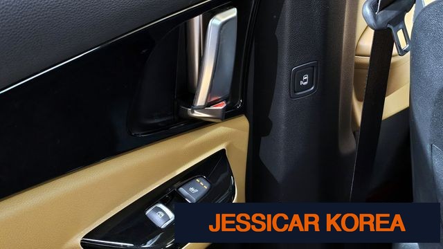 2021 Kia Carnival 4th Gen - Thumbnail 17