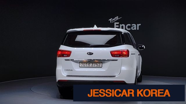 2019 Kia The New Carnival - Thumbnail 17