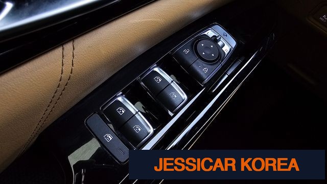 2021 Kia Carnival 4th Gen - Thumbnail 3