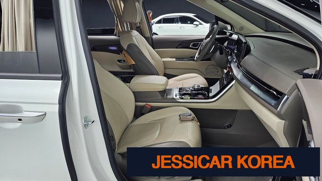 2023 Kia Carnival 4th Gen - Thumbnail 9