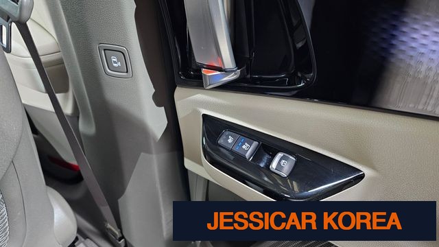 2023 Kia Carnival 4th Gen - Thumbnail 18