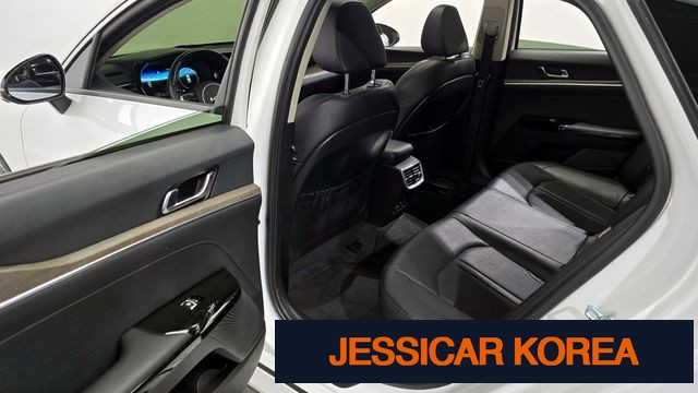 2022 Kia K5 Hybrid 3rd Generation - Thumbnail 2