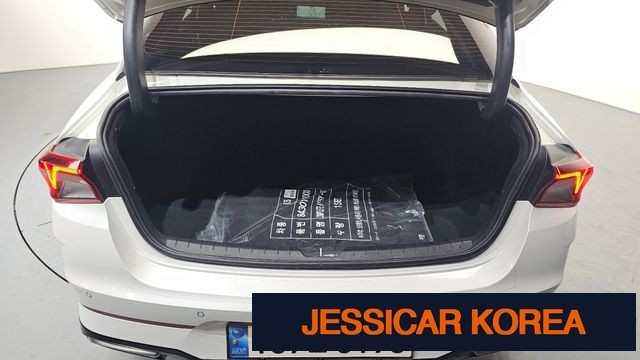 2022 Kia K5 3rd Gen - Thumbnail 2