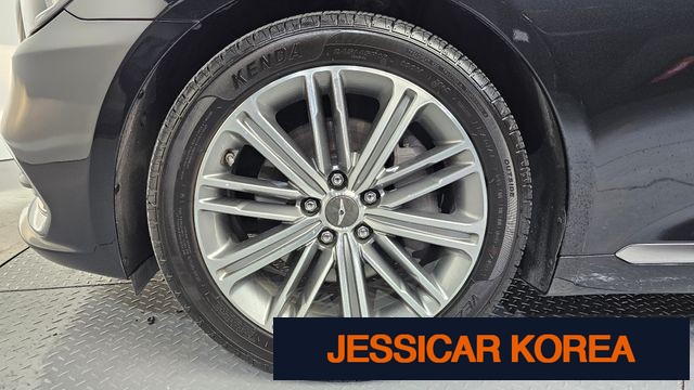 2019 Genesis G80 - Thumbnail 18