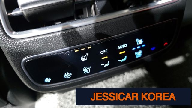 2025 Genesis GV70 - Thumbnail 8