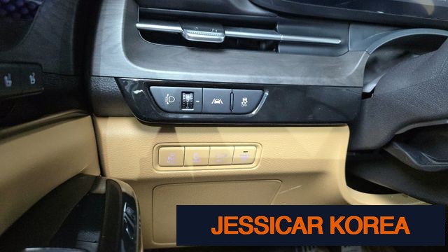 2023 Kia Carnival 4th Gen - Thumbnail 18