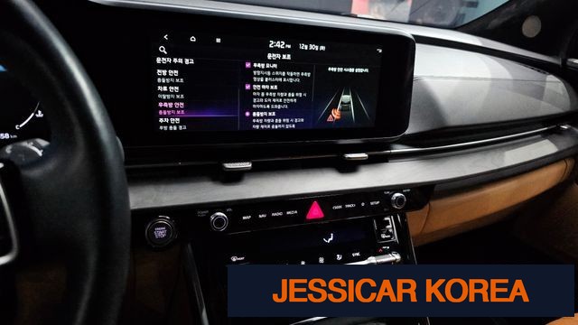 2022 Kia Carnival 4th Gen - Thumbnail 18
