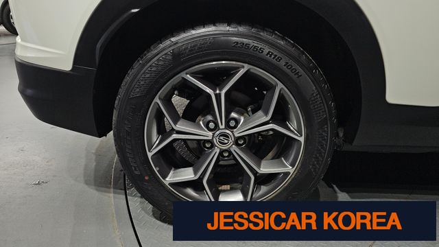 2022 KG Mobility Beautiful Korando - Thumbnail 15