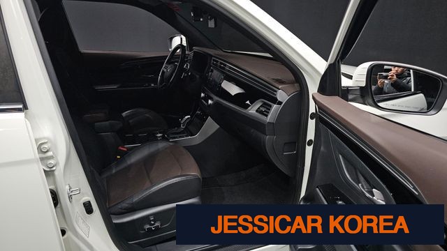 2022 KG Mobility Beautiful Korando - Thumbnail 18