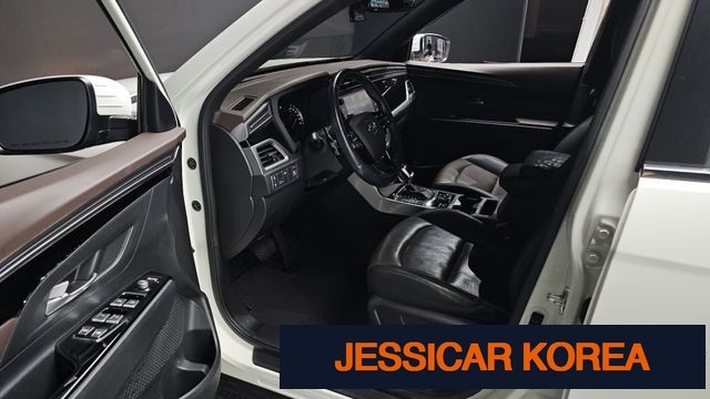 2022 KG Mobility Beautiful Korando - Thumbnail 19