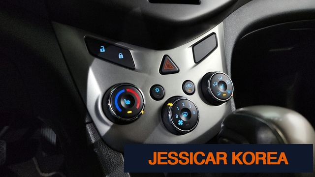 2014 Chevrolet Aveo sedan - Thumbnail 5