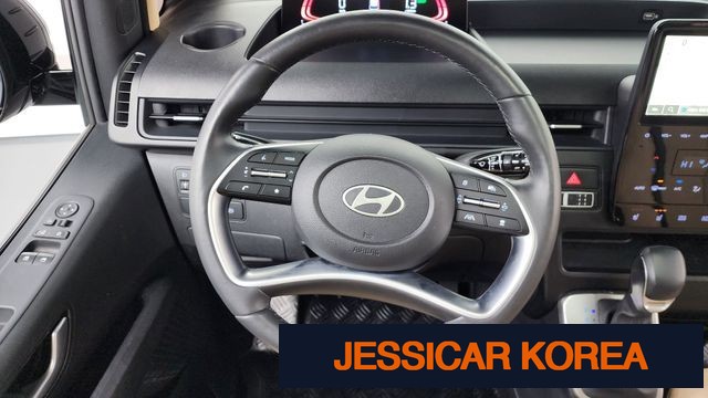 2025 Hyundai Staria - Thumbnail 17