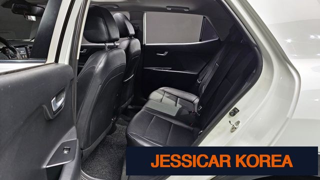2018 Kia stonic - Thumbnail 6