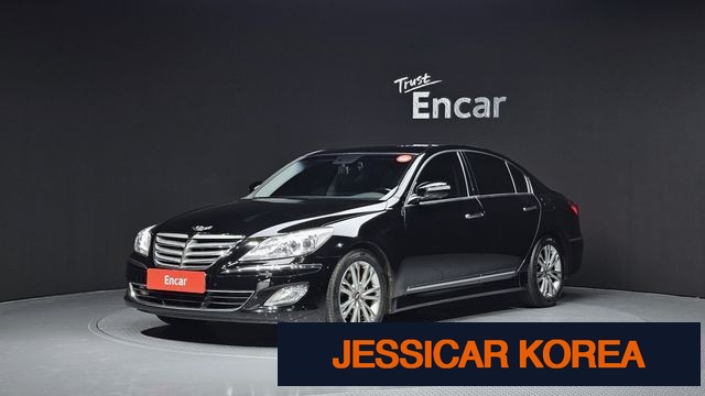 2012 Hyundai Genesis - Thumbnail 2