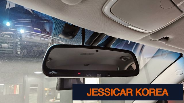 2012 Hyundai Genesis - Thumbnail 17