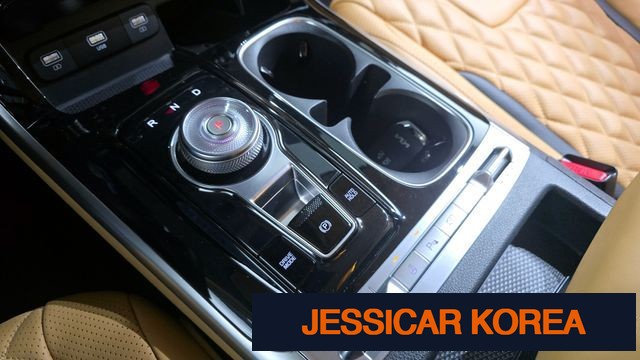 2023 Kia Carnival 4th Gen - Thumbnail 4