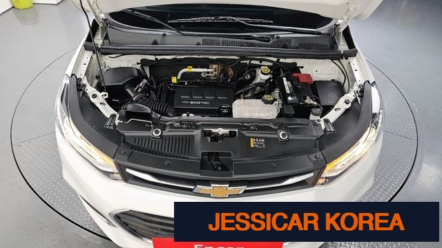 2020 Chevrolet The New Trax - Thumbnail 2