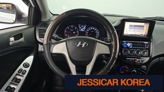 2014 Hyundai Accent (new model) - Thumbnail 15