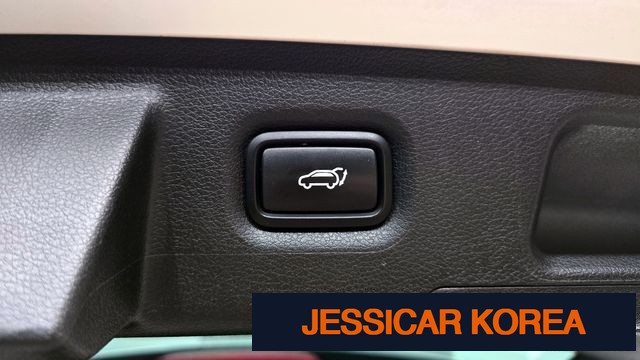 2021 Hyundai The New Santa Fe - Thumbnail 3