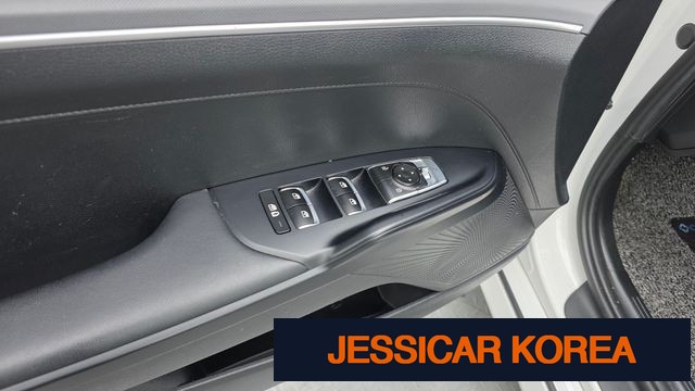 2020 Kia K5 3rd Gen - Thumbnail 10