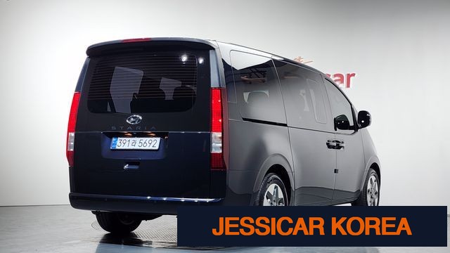 2025 Hyundai Staria - Thumbnail 11