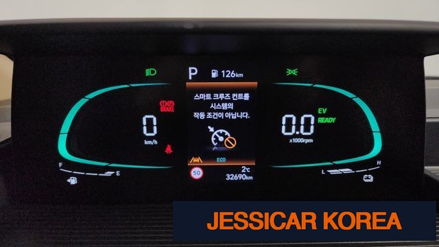 2025 Hyundai Staria - Thumbnail 19