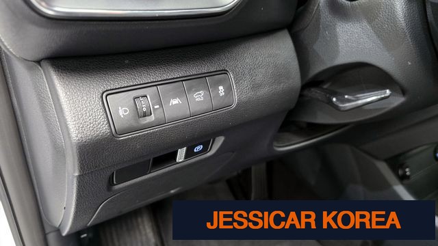 2023 Hyundai The New Santa Fe - Thumbnail 5