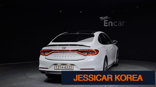 2018 Hyundai Grandeur IG - Thumbnail 7
