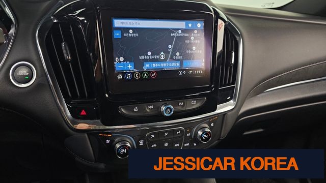 2023 Chevrolet Traverse - Thumbnail 8