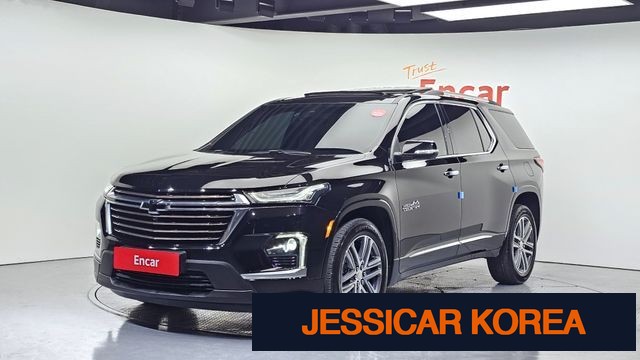 2023 Chevrolet Traverse - Thumbnail 17