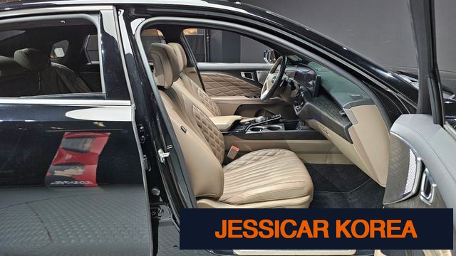 2023 Kia K8 - Thumbnail 13
