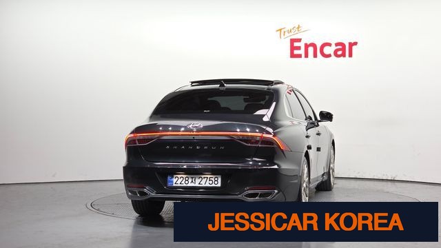 2022 Hyundai The New Grandeur IG - Thumbnail 10