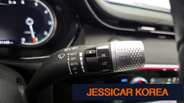 2021 Genesis GV70 - Thumbnail 5