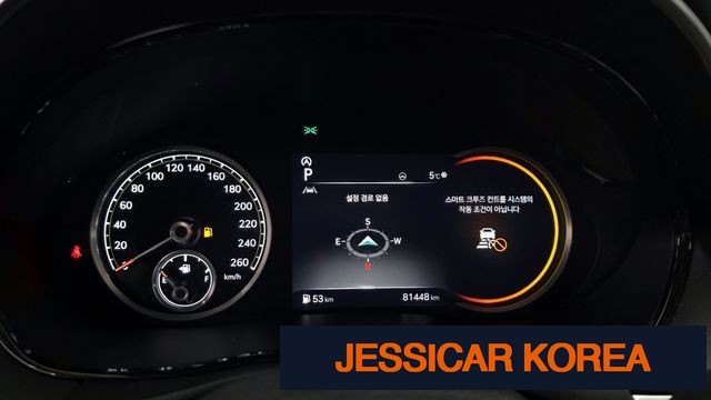 2021 Genesis GV70 - Thumbnail 13