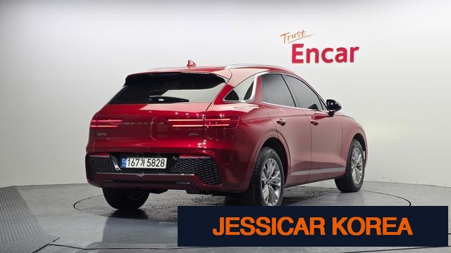 2021 Genesis GV70 - Thumbnail 17