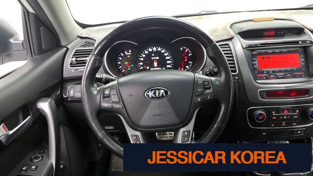 2014 Kia New Sorento R - Thumbnail 3