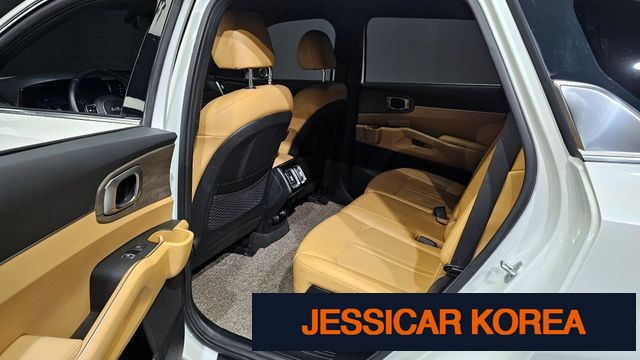2022 Kia Sorento 4th Gen - Thumbnail 8