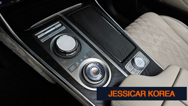 2023 Genesis GV80 - Thumbnail 3