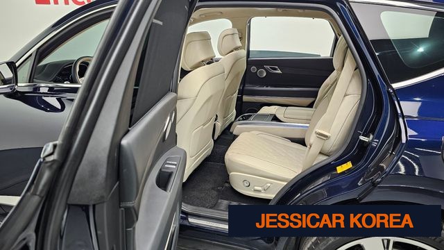 2023 Genesis GV80 - Thumbnail 10