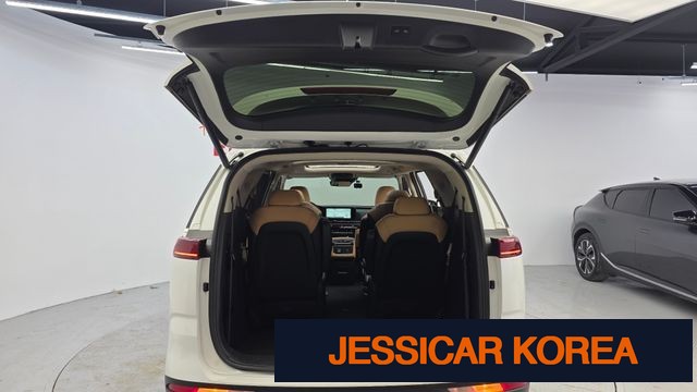 2022 Kia Carnival 4th Gen - Thumbnail 5